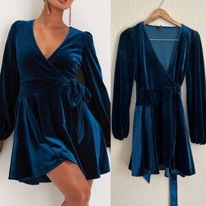 NWOT Sincerely Charming Dark Teal Velvet Long Sleeve Wrap Mini Dress